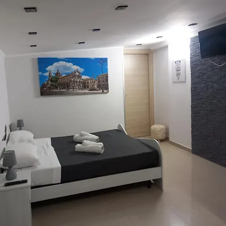 House Il Quadrifoglio Airport Fontanarossa Nocleg ze śniadaniem